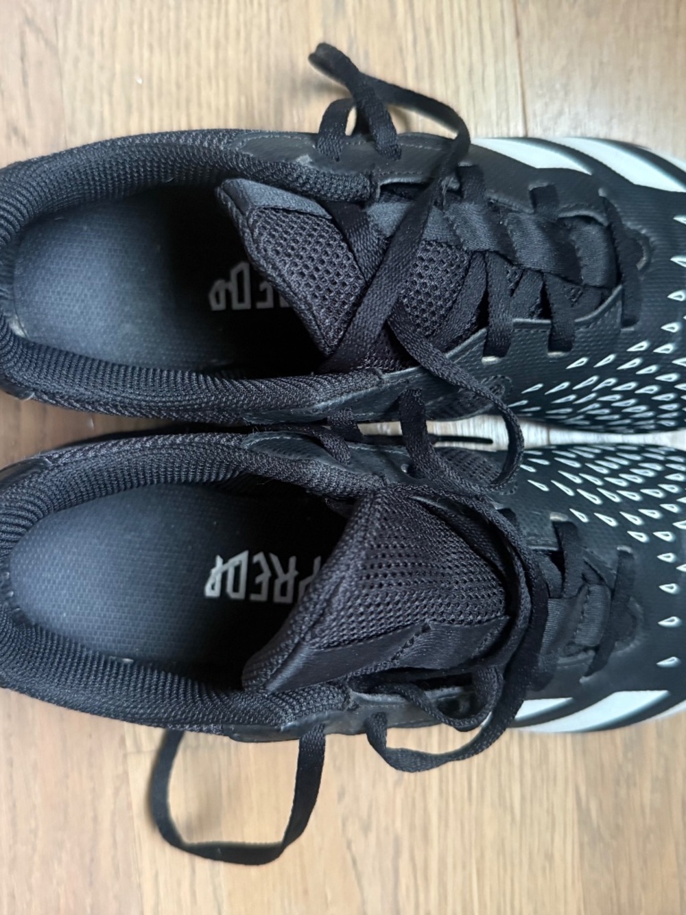 adidas Predator Indoor Soccer Shoes Black White Women’s 7.5